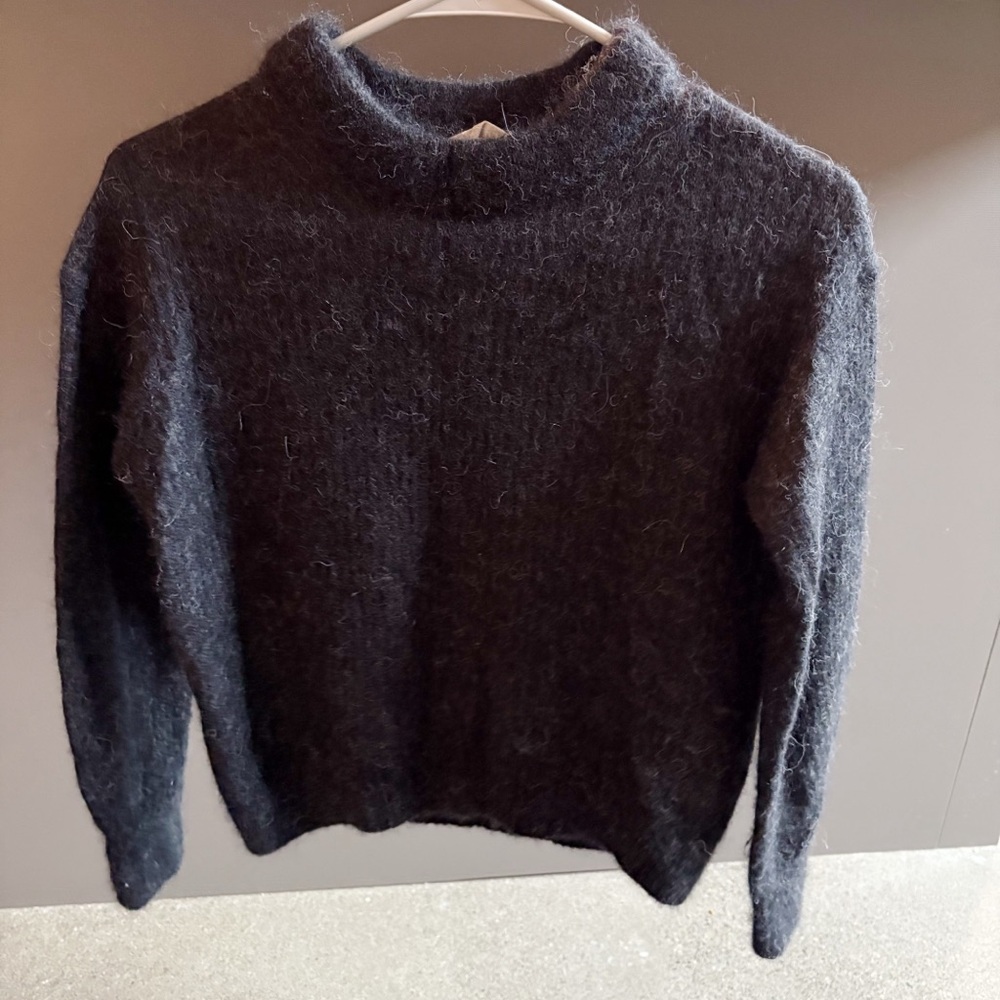 Everlane Women's Cocoon Crew Sweater in Heathered Black, XXS